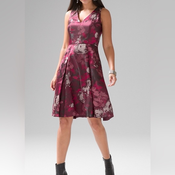 White House Black Market Jacquard Floral Port Print Fit and Flare Dress, size 8 - Picture 1 of 15